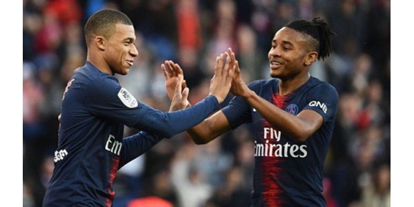 Paris Saint-Germain ganó la primera batalla Paris Saint-Germain ganó la primera batalla